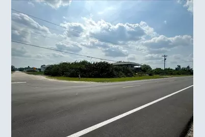 3601 23rd Street SW, Lehigh Acres, FL 33976 - Photo 5