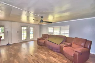 217 Grove Ridge Dr, Winter Haven, FL 33880 - Photo 9