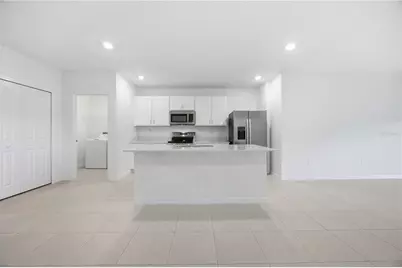 641 Bald Cypress Drive, Lakeland, FL 33801 - Photo 7