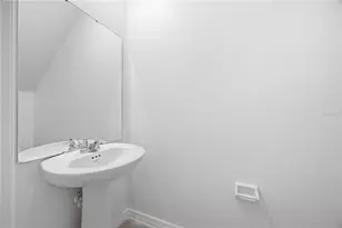 641 Bald Cypress Dr, Lakeland, FL 33801 - Photo 5