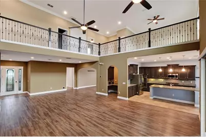 1350 Heritage Landings Drive, Lakeland, FL 33805 - Photo 7
