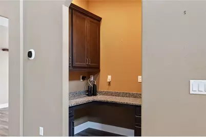 1350 Heritage Landings Drive, Lakeland, FL 33805 - Photo 9