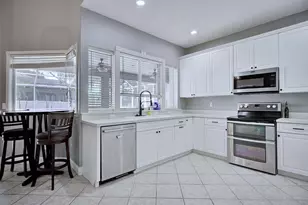 2856 Meridian Point Ln, Lakeland, FL 33812 - Photo 23