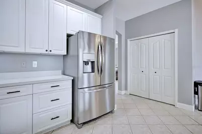 2856 Meridian Point Lane, Lakeland, FL 33812 - Photo 25