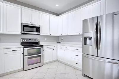 2856 Meridian Point Lane, Lakeland, FL 33812 - Photo 21