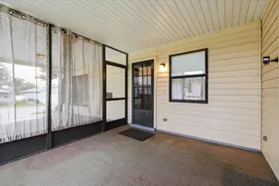 3231 Bear Creek Ln, Lakeland, FL 33810 - Photo 17
