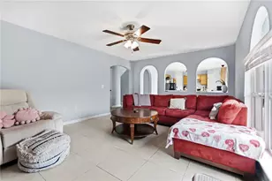 10304 River Bream Dr, Riverview, FL 33569 - Photo 7