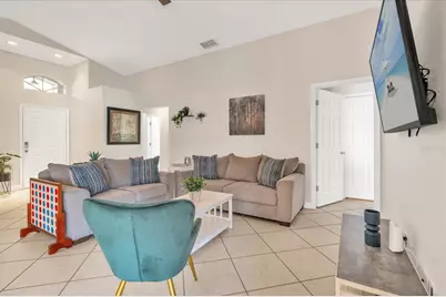 111 Pinewood Drive, Davenport, FL 33896 - Photo 15