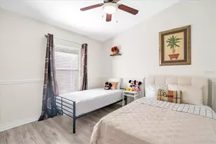 111 Pinewood Dr, Davenport, FL 33896 - Photo 9