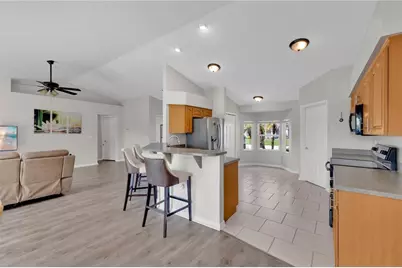 6315 Hampton Pointe Circle, Lakeland, FL 33813 - Photo 5