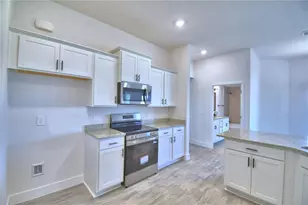 5415 Waterside Dr, Auburndale, FL 33823 - Photo 11