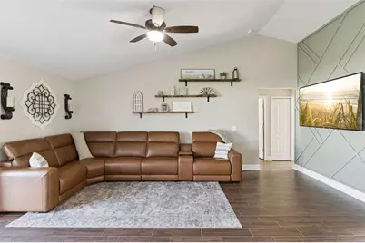 925 Lochland Loop, Bartow, FL 33830 - Photo 7