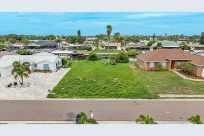 6510 Santiago Court, Apollo Beach, FL 33572 - Photo 1