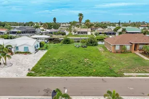 6510 Santiago Ct, Apollo Beach, FL 33572 - Photo 1