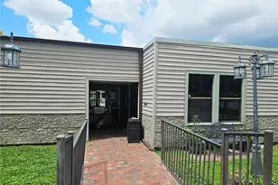 1836 N Crystal Lake Dr, Lakeland, FL 33801 - Photo 29