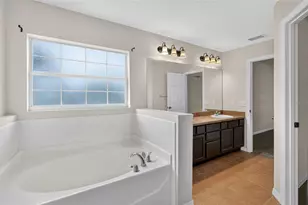 106 Majestic Gardens Ct, Winter Haven, FL 33880 - Photo 11