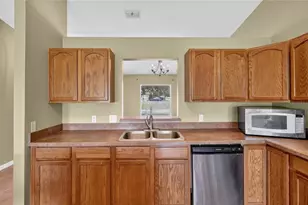 106 Majestic Gardens Ct, Winter Haven, FL 33880 - Photo 21