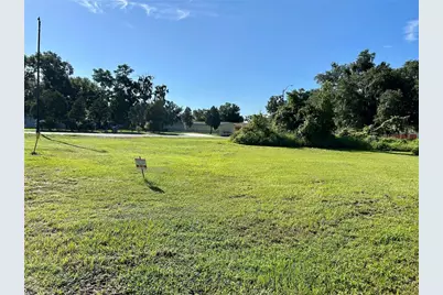 109 Orange Street, Bowling Green, FL 33834 - Photo 9