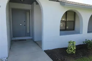 1309 Windjammer Pl, Valrico, FL 33594 - Photo 3
