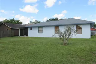 1309 Windjammer Pl, Valrico, FL 33594 - Photo 29