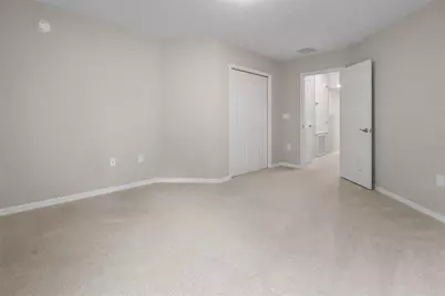 2726 Idyll Lakes Circle, Plant City, FL 33566 - Photo 19