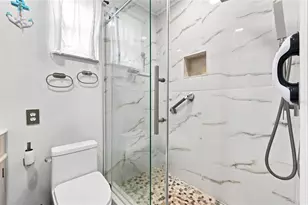 133 Rebecca Dr NE, Winter Haven, FL 33881 - Photo 25