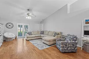 5563 Starling Loop, Lakeland, FL 33810 - Photo 9