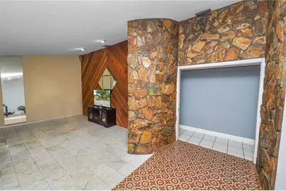 2010 Moss Court, Dunedin, FL 34698 - Photo 5