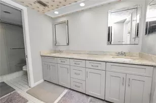 2010 Moss Ct, Dunedin, FL 34698 - Photo 27