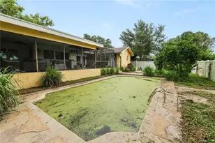 2010 Moss Ct, Dunedin, FL 34698 - Photo 45