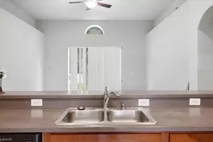 153 Oak Crossing Blvd, Auburndale, FL 33823 - Photo 9