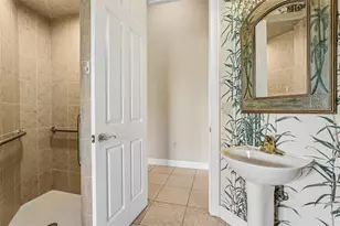 7360 Reflections Lake Dr, Lakeland, FL 33813 - Photo 45