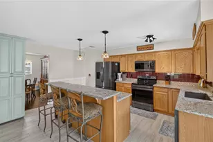 1421 Ellison Ln, Lakeland, FL 33801 - Photo 17