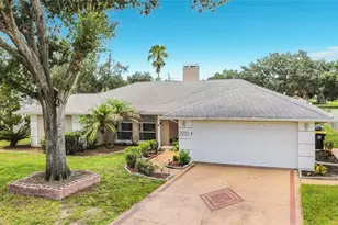 218 Glenridge Loop N, Lakeland, FL 33809 - Photo 3