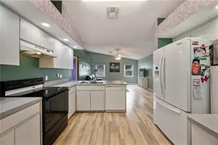 1660 Gamewell Trail, Lakeland, FL 33809 - Photo 17