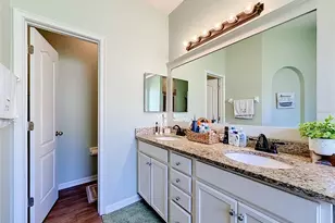 8230 Woodvine Cir, Lakeland, FL 33810 - Photo 39