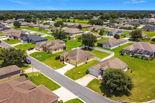 8230 Woodvine Cir, Lakeland, FL 33810 - Photo 49