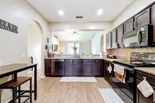 8230 Woodvine Cir, Lakeland, FL 33810 - Photo 17