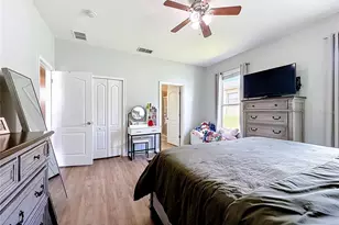 8230 Woodvine Cir, Lakeland, FL 33810 - Photo 37