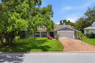13010 Pebble Beach Cir, Hudson, FL 34667 - Photo 3