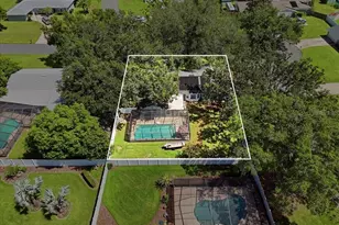 2021 Charnes Dr, Lakeland, FL 33813 - Photo 11