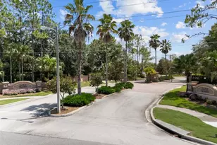 8281 Lake James Dr, Lakeland, FL 33810 - Photo 43