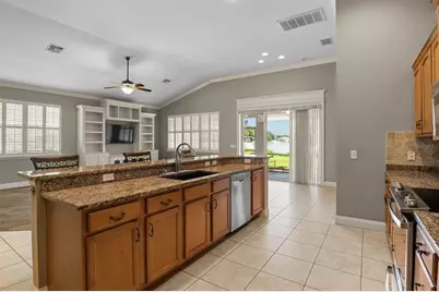 8281 Lake James Drive, Lakeland, FL 33810 - Photo 11