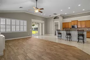 8281 Lake James Dr, Lakeland, FL 33810 - Photo 17