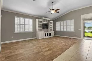 8281 Lake James Dr, Lakeland, FL 33810 - Photo 15