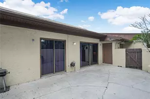1880 N Crystal Lake Dr, Lakeland, FL 33801 - Photo 3