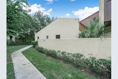 1880 N Crystal Lake Drive #18, Lakeland, FL 33801 - Photo 27