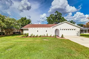 4826 Kimball Ct W, Lakeland, FL 33813 - Photo 1