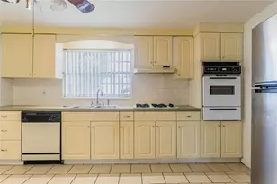 2608 Trinity Cir NW, Winter Haven, FL 33881 - Photo 11