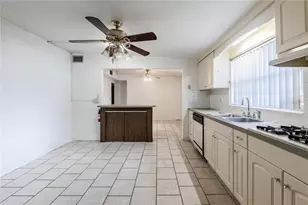 2608 Trinity Cir NW, Winter Haven, FL 33881 - Photo 13